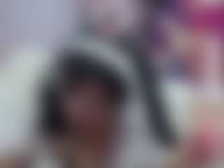 Sucker Drool MILF webcam performer live streaming