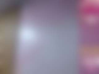 Sucker Drool MILF webcam performer live streaming