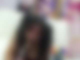 Live cam show with Sucker Drool - White on livesuperchat.net | colombia