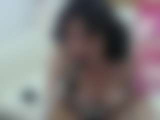 Sucker Drool MILF webcam performer live streaming