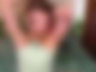 Live cam show with Claire - Roll on Cam Slut