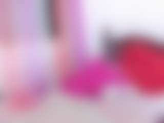 Live cam show with Karla-soussa - Fetish on SmokeAndPoke