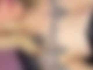 Live-sekscamshow van LessGoddess