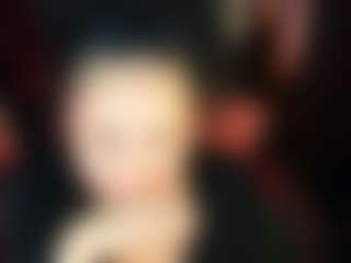 Live cam show with AnitaMuse - Striptease on TeamSkeetLive