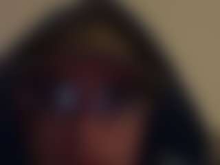 Lucinao010's Live Sex Cam Show