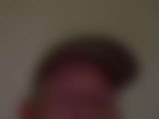 Lucinao010's Live Sex Cam Show