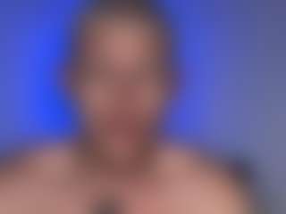 Lucinao010's Live Sex Cam Show