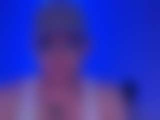 Lucinao010's Live Sex Cam Show