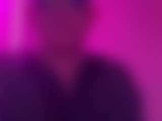 Live-sekscamshow van Lucinao010