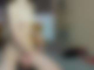 Live cam show with IninityKitty - Ass To Mouth on livesuperchat.net