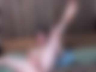 Live cam show with IninityKitty - Cute on madthumbs