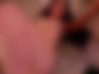 Live cam show with Kloe - Sensual on xxxlivecams.org