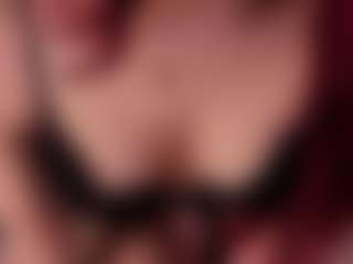Live cam show with Kloe - Sensual on Gym Cam Girls