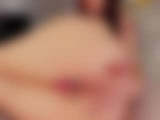 Live cam show with Kloe - Red Hair Squirt on Dare Cams