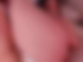 Live cam show with Kloe - Sensual on Hubzter Live