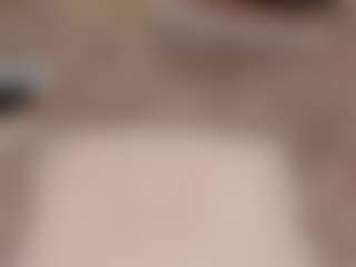 Spettacolo in cam dal vivo con Kloe - Sensual su Camsoda