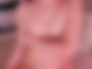 Live cam show with Kloe - Body Massage on Camsoda