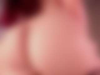 Kloe's Live Sex Cam Show