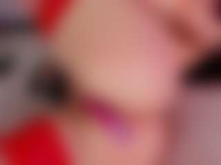 Live cam show with Kloe - Teen (18+) on Camsoda