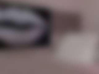 Live cam show with Kloe - Cowgirl on CamClone