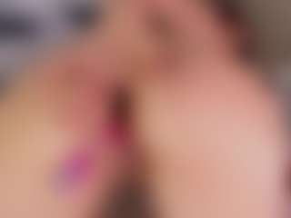 Kloe's Live Sex Cam Show