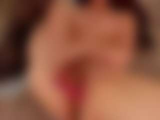 Live cam show with Kloe - Tattoos Red Hair on Free Soda