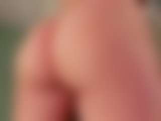 Live cam show with Kloe - Sensual on https://playwithruby.com