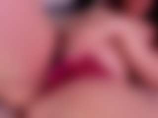 Live cam show with Kloe - Venezuelan on hotwifechat.live | colombia