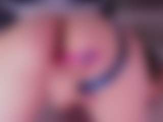 Kloe's Live Sex Cam Show