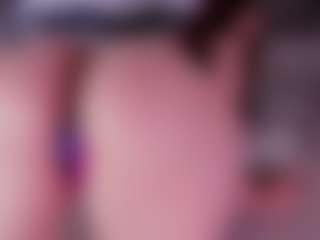 Live cam show with Kloe - Cowgirl on Dolls Live
