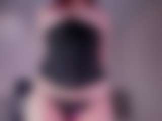 Kloe's Live Sex Cam Show