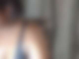 Live cam show with BootyQueenx2 - Thick on Hubzter Live