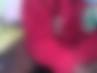 Live cam show with Burberrie - Mature on Camsoda