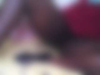 Live cam show with Burberrie - Average on StripNow