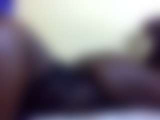 Live cam show with Burberrie - Ass Clapping on AdultVida.com