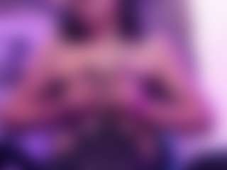 Live cam show with emilyrosse04 - Thin on Hubzter Live