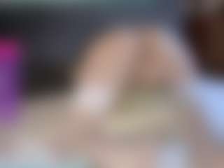 Hotbunny666's Live Sex Cam Show