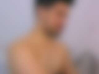 Live cam show with Zohan - Arabic on madthumbs