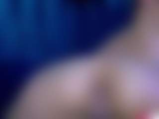 Live cam show with lunaa-mistyc - Upskirt on Camsoda
