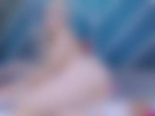Live cam show with melany-blair - Brown Hair on PervPlay.com