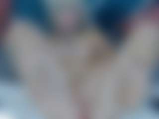 Live cam show with melany-blair - College on TastyBlacksLive