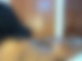 Live cam show with Paradise-Foxxx - Domination on CamwithHer