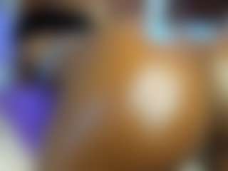 Live cam show with Paradise-Foxxx - BBW Ebony on Camsoda