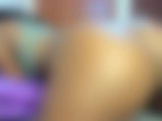 Live cam show with Paradise-Foxxx - Joi on Dolls Live