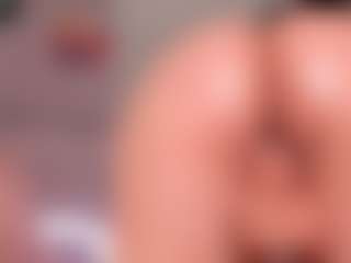 Live cam show with Zoe - Fullynaked on anonymated.com