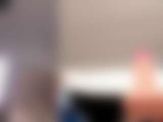 Live cam show with Zoe - Fullynaked on Milfs Live
