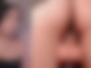 Zoe's Live Sex Cam Show