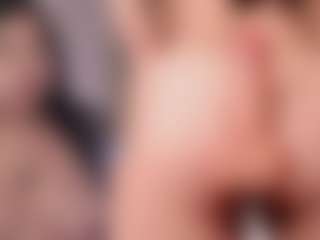 Live cam show with Zoe - Fullynaked on LiveSexCams6