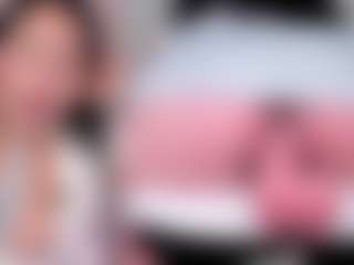 Live cam show with Zoe - Petite on Livezox