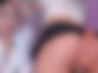 Live cam show with Zoe - Tittyfuck on SquirtSoMuch